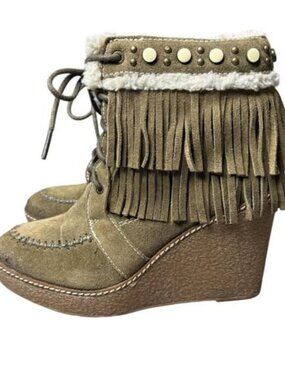Sam Edelman Kemper Fringe Wedge Booties – Moss Green | Size 6